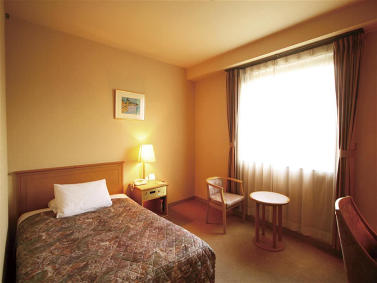 Fukuno Town Hotel A・Mieux Nanto Exterior photo