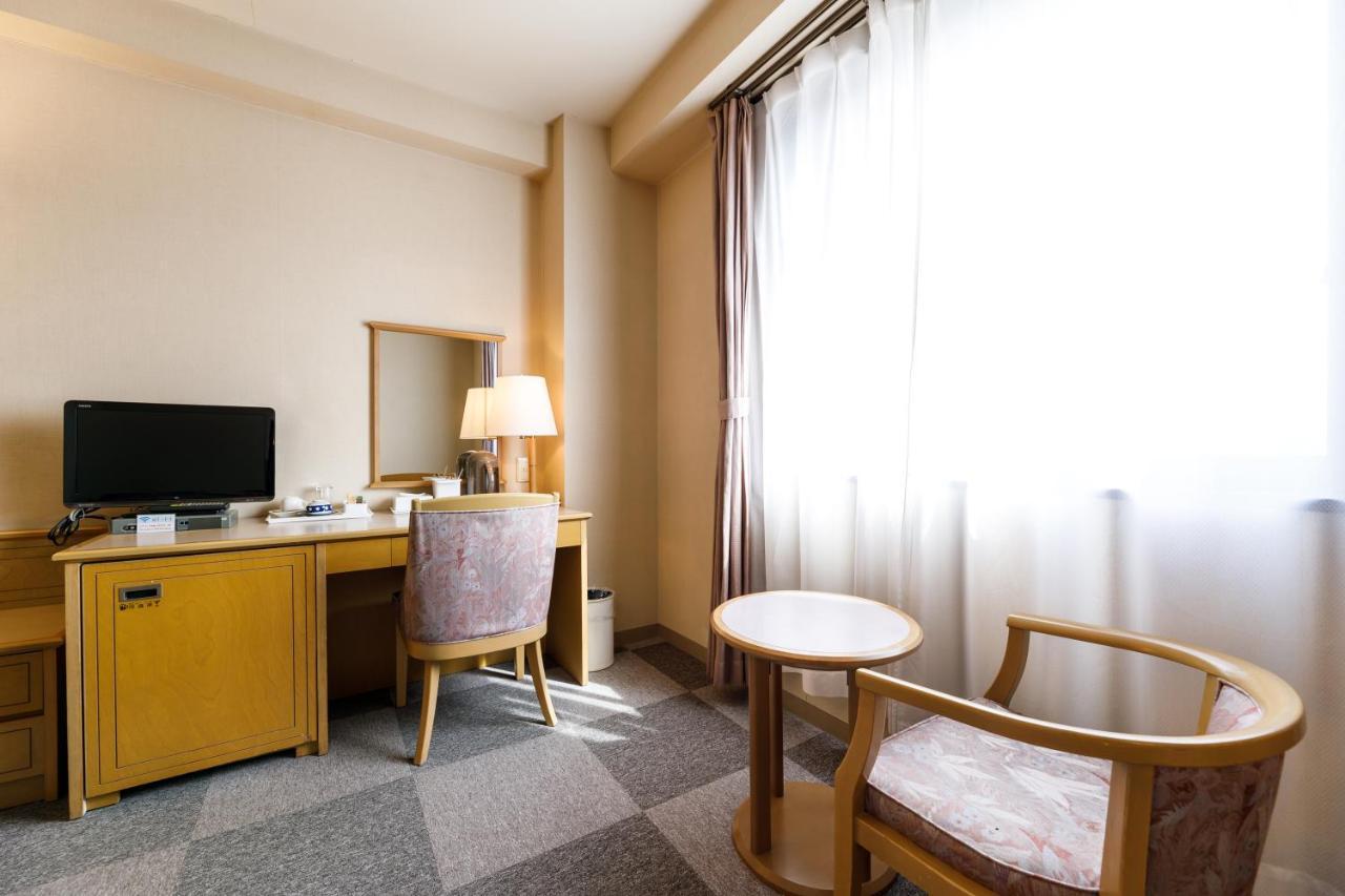Fukuno Town Hotel A・Mieux Nanto Exterior photo