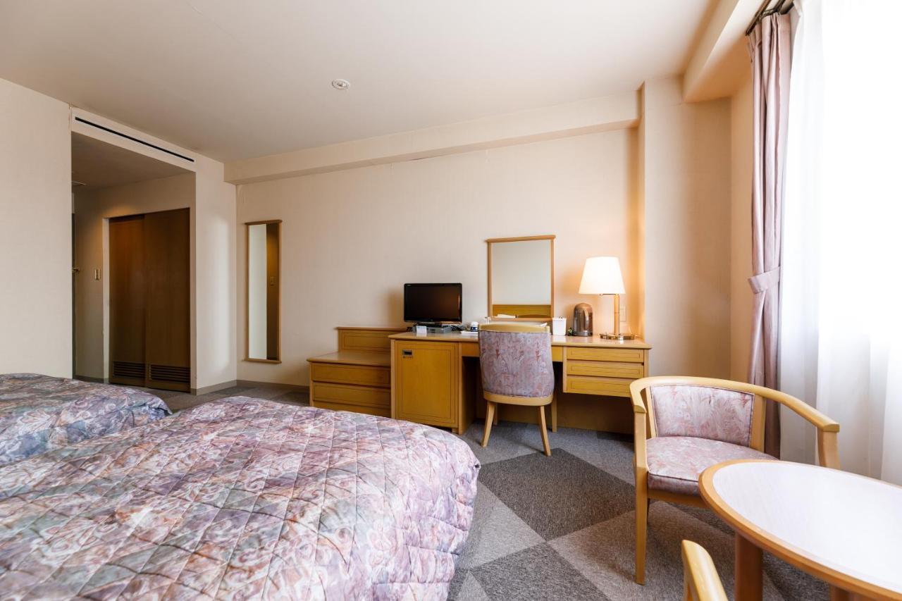 Fukuno Town Hotel A・Mieux Nanto Exterior photo